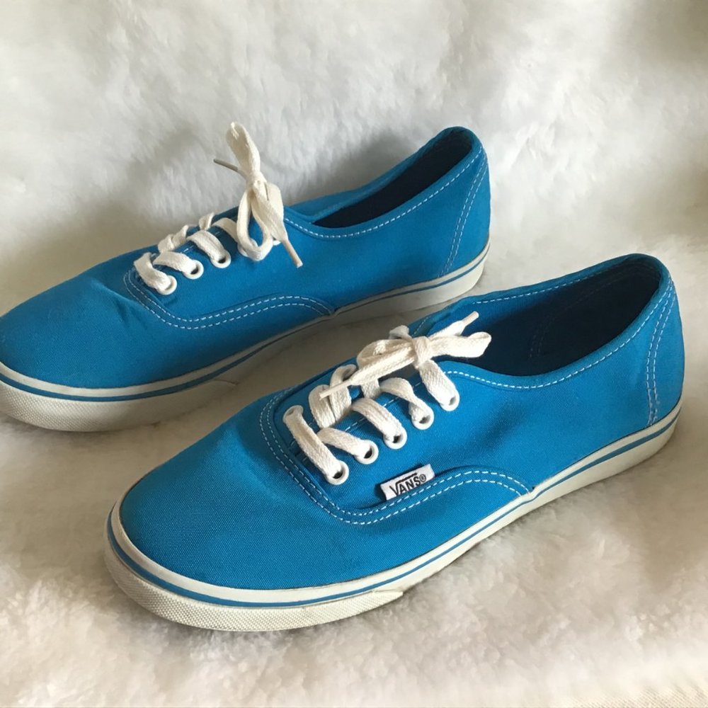 Vans Women's Turquoise Shoes - Picture 8 of 11